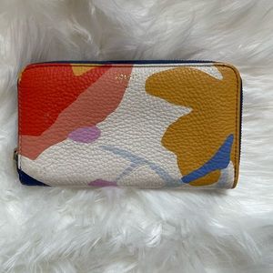 Medium Fossil Wallet/Clutch!!